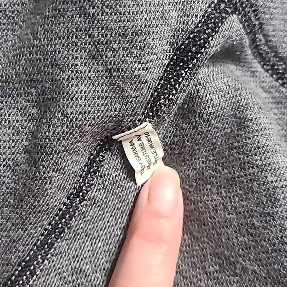 Tommy Bahama Gray Zip Up Sweater with Contrast Stitching